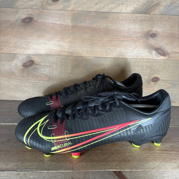 nike vapor 14 academy mens size 13 soccer cleats black athletic shoes - Picture 1 of 8